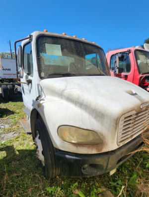 1019, Freightliner M2 Truck for sale